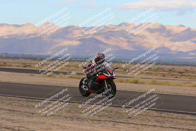 media/Sep-11-2022-SoCal Trackdays (Sun) [[81b7e951af]]/Back Straight Speed (850am)/